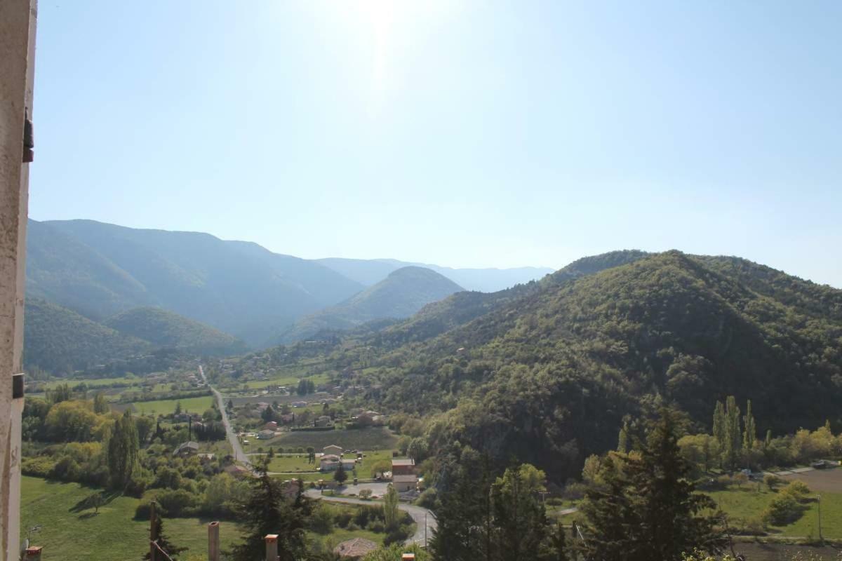 Appartement Les Calades du Ventoux à Montbrun-les-Bains Extérieur photo