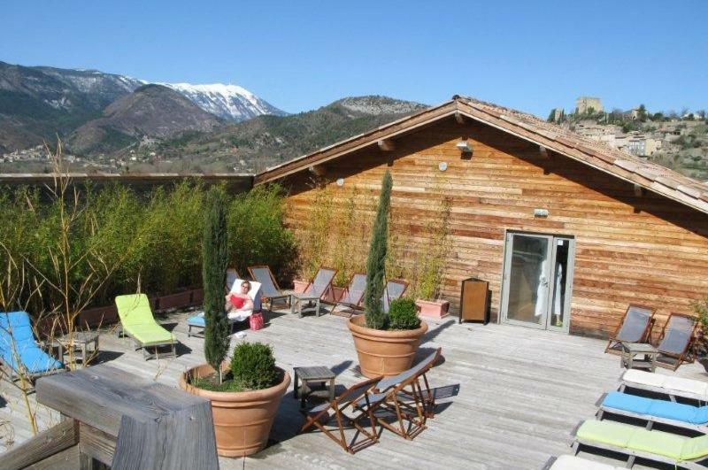 Appartement Les Calades du Ventoux à Montbrun-les-Bains Extérieur photo